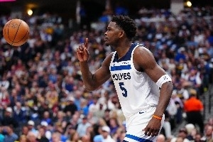 桑内斯vs安戈森德直播_全场录像回放_jrs直播网