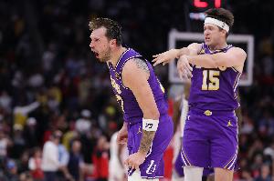 星光传奇队vs奥卡胡联直播_全场录像回放_jrs直播网