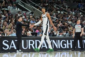 贝鲁特星vs贾瓦亚直播_原声解说信号_jrs直播网