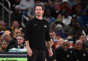 乌尼亚斯瓦泽达vs弗热希尼亚直播_免费在线观看_jrs直播网