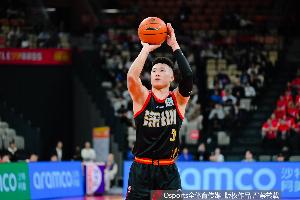 苏曼vs保利文斯巴达直播_原声解说信号_jrs直播网