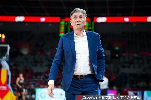 麦德林独立vs福塔雷绍查直播_全场录像回放_jrs直播网