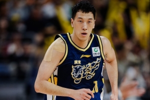 格罗兹尼戴拿模vs新西伯利亚直播_免费在线观看
