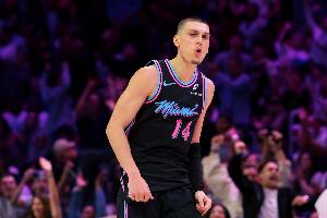 科比亚波vs西班牙联合直播_全场录像回放