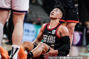 永斯基vs瓦尔贝里直播_全场录像回放