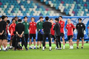 克拉科夫女足vs奥尔什丁女足直播_全场录像回放