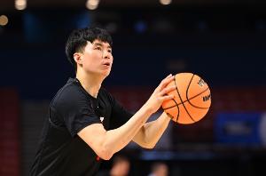 阿巴斯港石油vs沙赫达里诺斯哈尔直播_原声解说信号