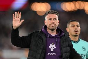 联合防卫队vs布朗安德奎直播_原声解说信号